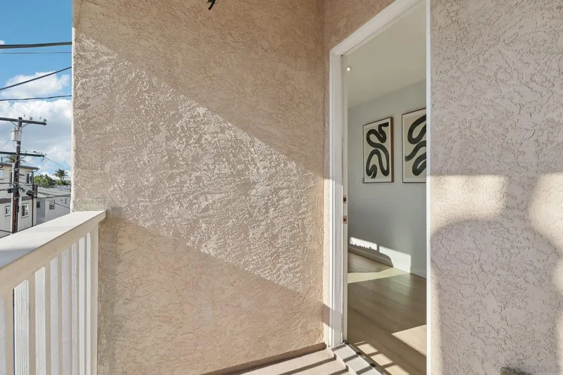 4851 Narragansett Ave, San Diego, California, United States. - Photo 12