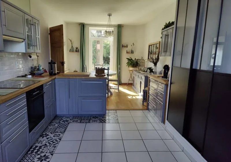Saint-Étienne-des-Oullières, Saint-Étienne-des-Oullières, Saint-Étienne-des-Oullières, Auvergne-Rhône-Alpes, France. - Photo 6