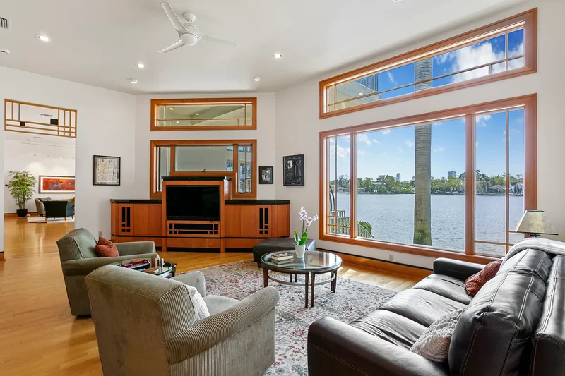 950 Monterey Point NE, St Petersburg, FL 33704, St. Petersburg, Florida, United States. - Photo 20