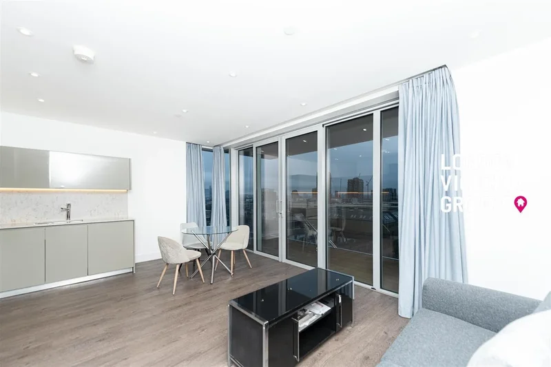 Cassia House, 30 Piazza Walk, London, London, England, United Kingdom. - Photo 11