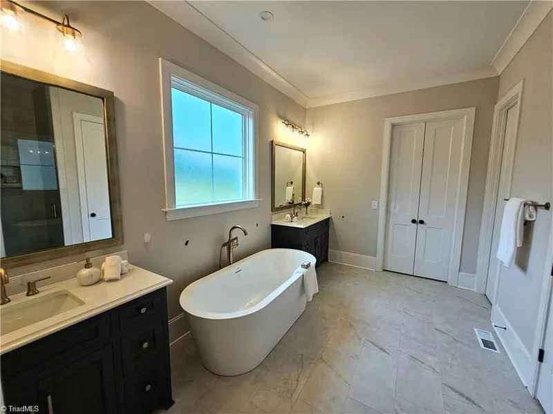 401 Suzanne Jessup Court, Greensboro, NC 27455, Greensboro, North Carolina, United States. - Photo 26