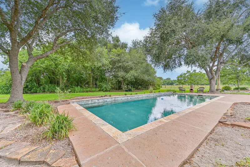 7765 Pigeon Drive, Hitchcock, Texas, United States. - Photo 1