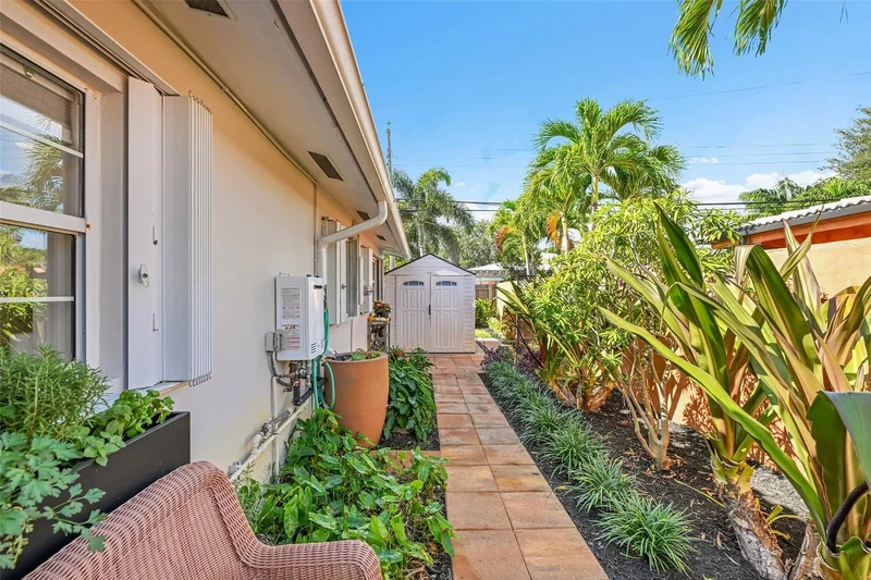 5281 NE 19th Ave, Fort Lauderdale, FL 33308, Fort Lauderdale, Florida, United States. - Photo 17