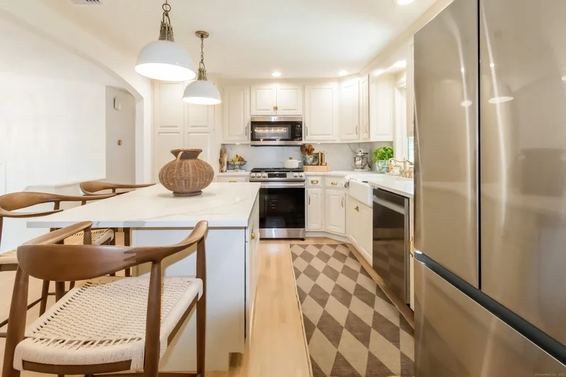 59 Flint Ridge Road, Monroe, Connecticut, United States. - Photo 4
