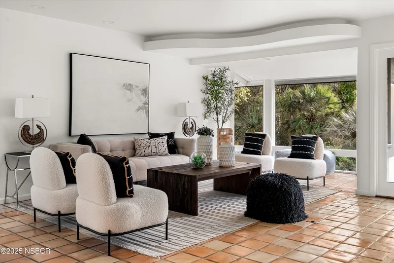 4356 Via Glorieta, Santa Barbara, CA 93110, Santa Barbara, California, United States. - Photo 17