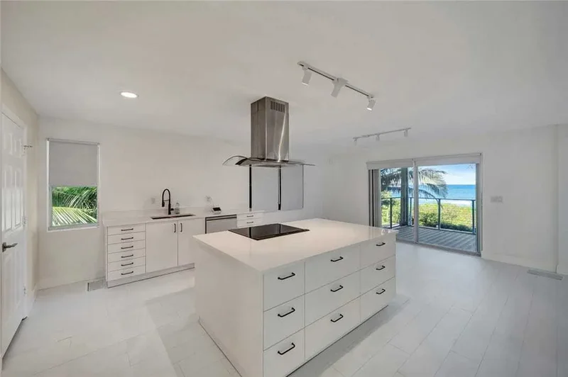 9085 S Highway A1A, Melbourne Beach, FL, 32951, USA, Melbourne Beach, Florida, United States. - Photo 14