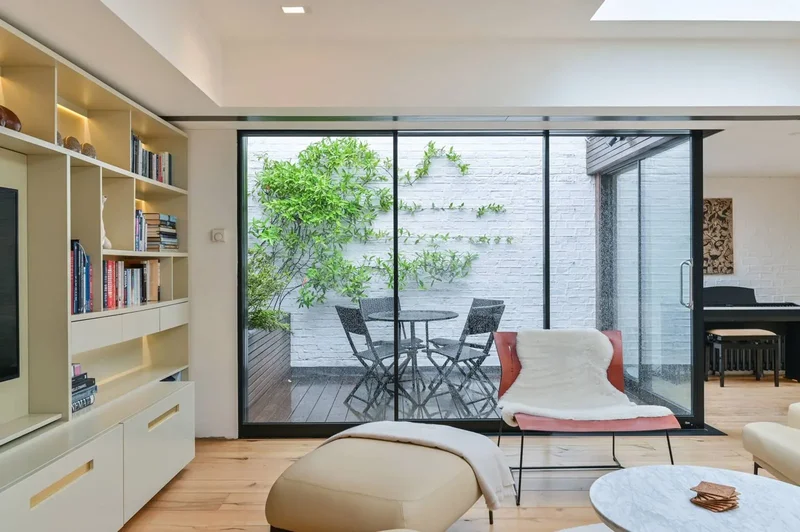 15f Queens Gate Place, South London, London, England, United Kingdom. - Photo 11