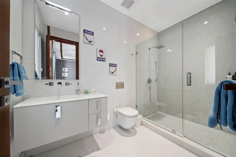 8955 SW 63rd Ct, Coral Gables, Florida, United States. - Photo 38