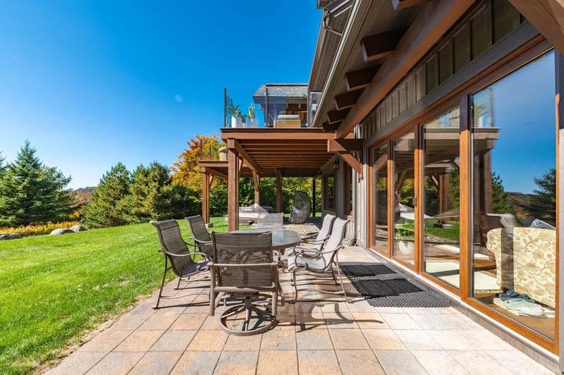 3845 Ch. des Amérindiens, Mont-Tremblant, Quebec, Canada. - Photo 14