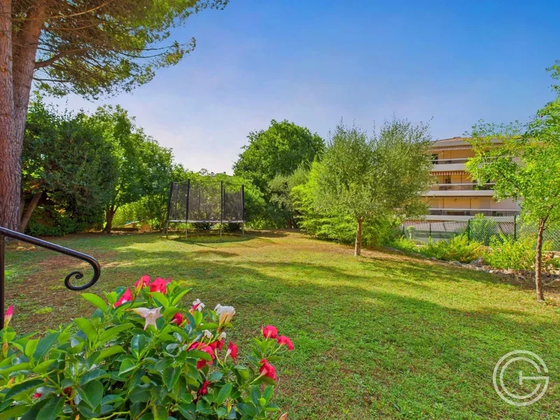 10 Avenue de Lyon, Cannes, Provence-Alpes-Côte d'Azur, France. - Photo 13