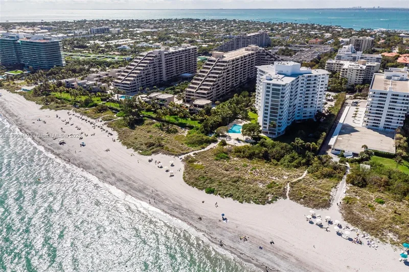 200 Ocean Lane Dr 407-GR09, Key Biscayne, Florida, United States. - Photo 45