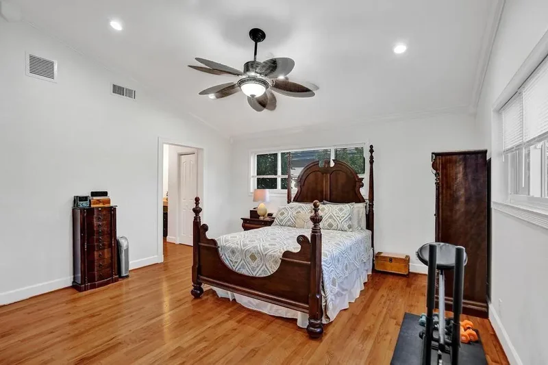 408 NE 9th Ave, Fort Lauderdale, Florida, United States. - Photo 26