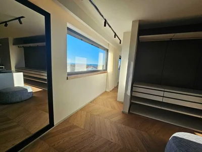 Thumbnail 67