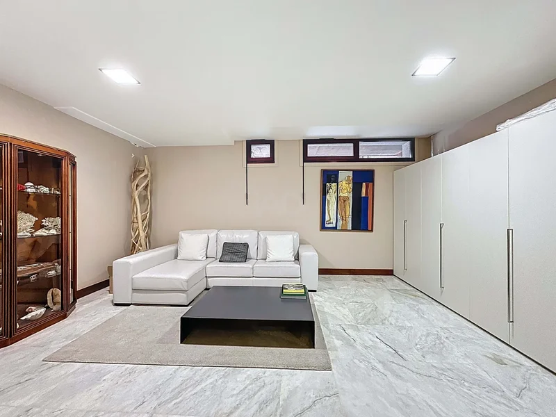 Chalet 5 dormitorios - 300 m2