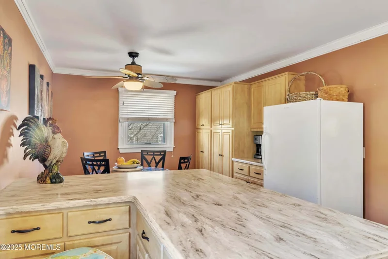 4 Bedrooms Single Family Detached