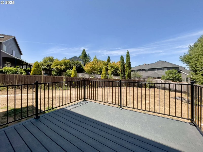 2257 SW Phyllis Pl, Gresham, OR 97080, Gresham, Oregon, United States. - Photo 14