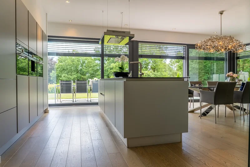 Waldersruh: Modern Detached House On A Dream Plot