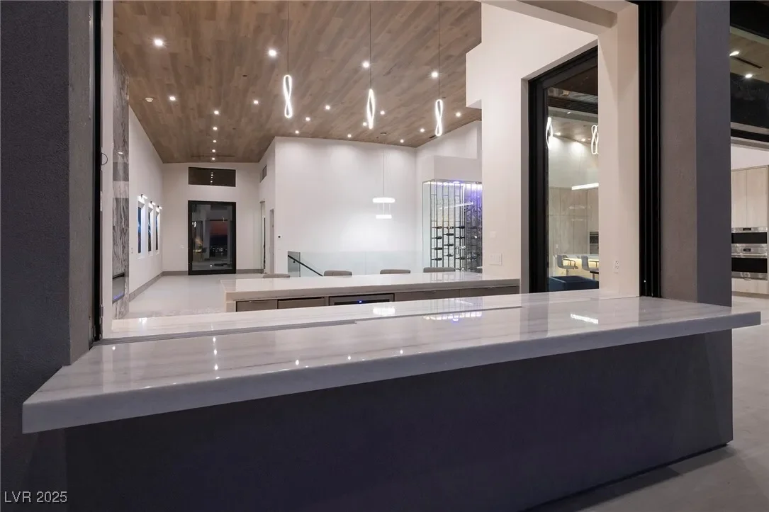 Gallery photo 11