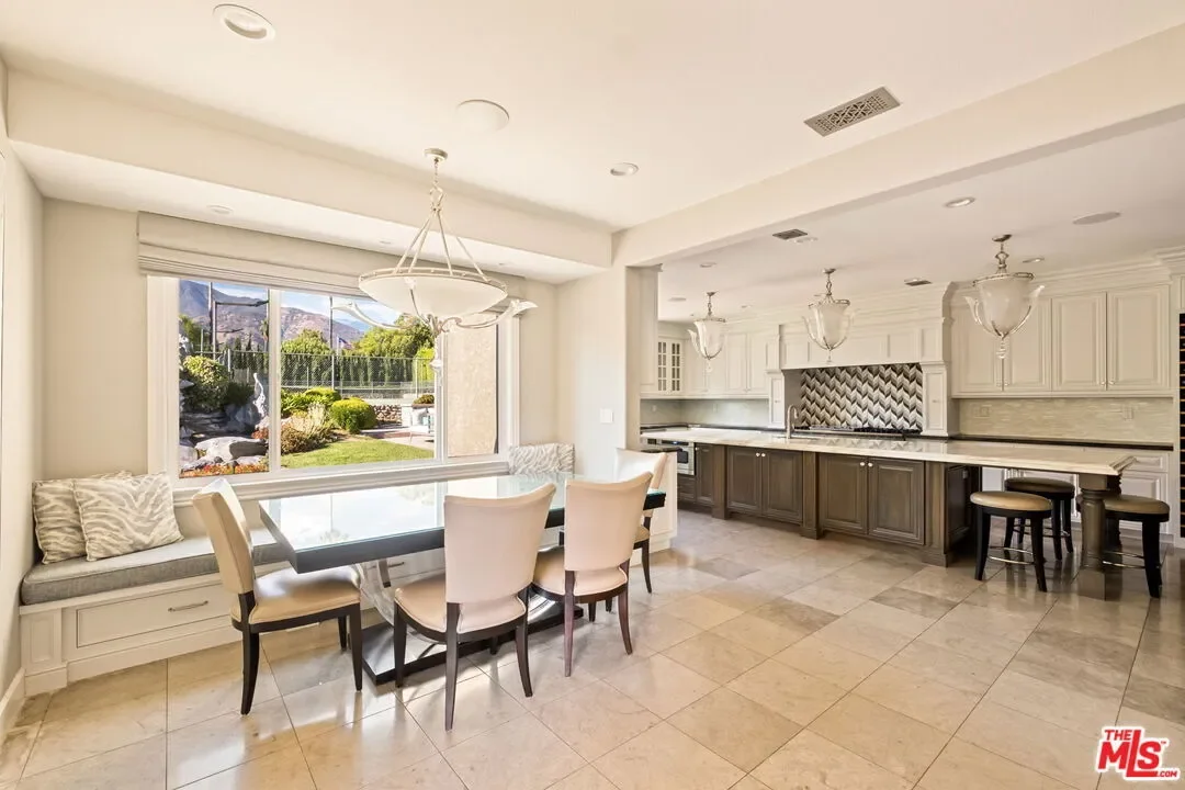1047 Pomello Dr, Claremont, California, United States. - Photo 30
