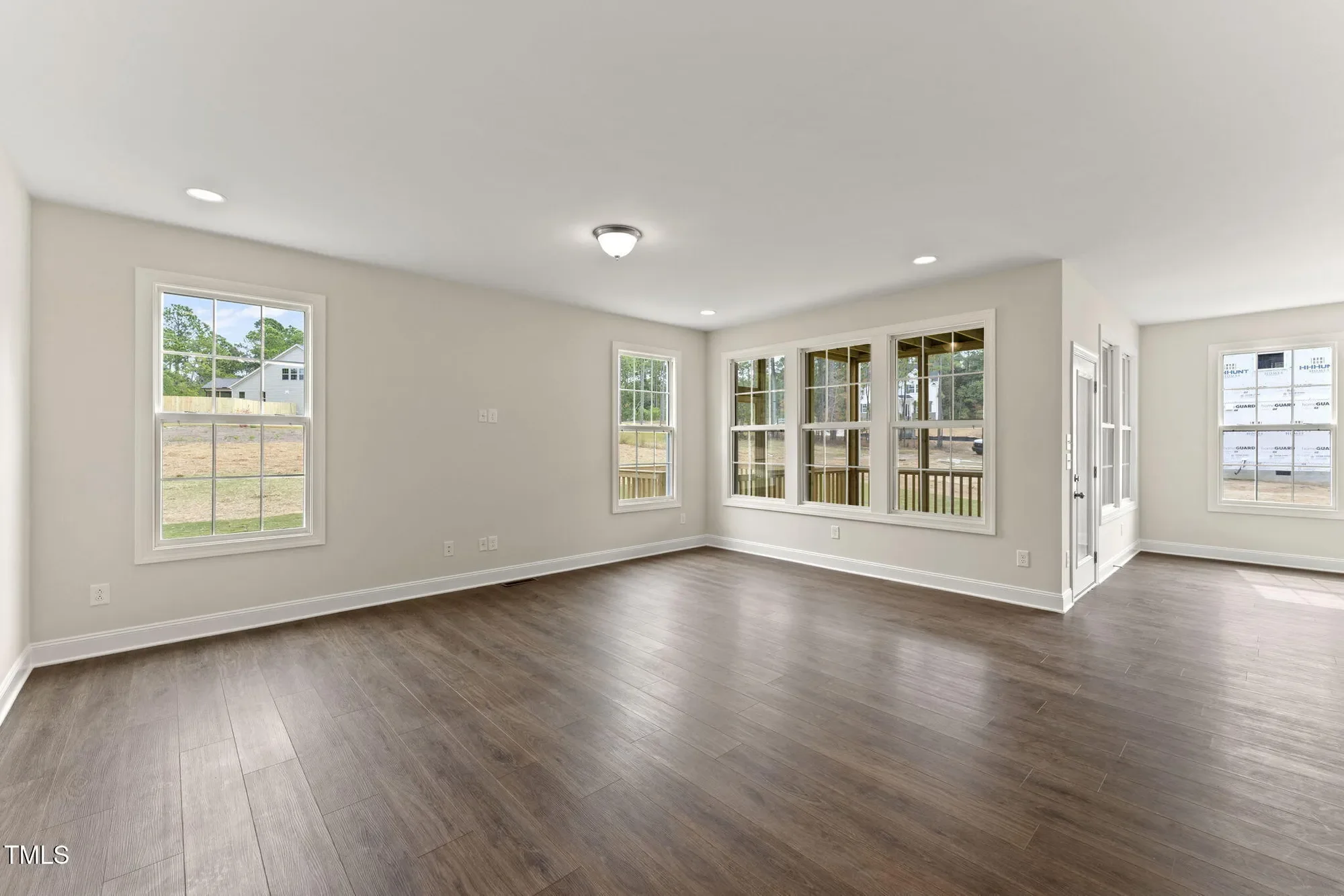 Gallery photo 10