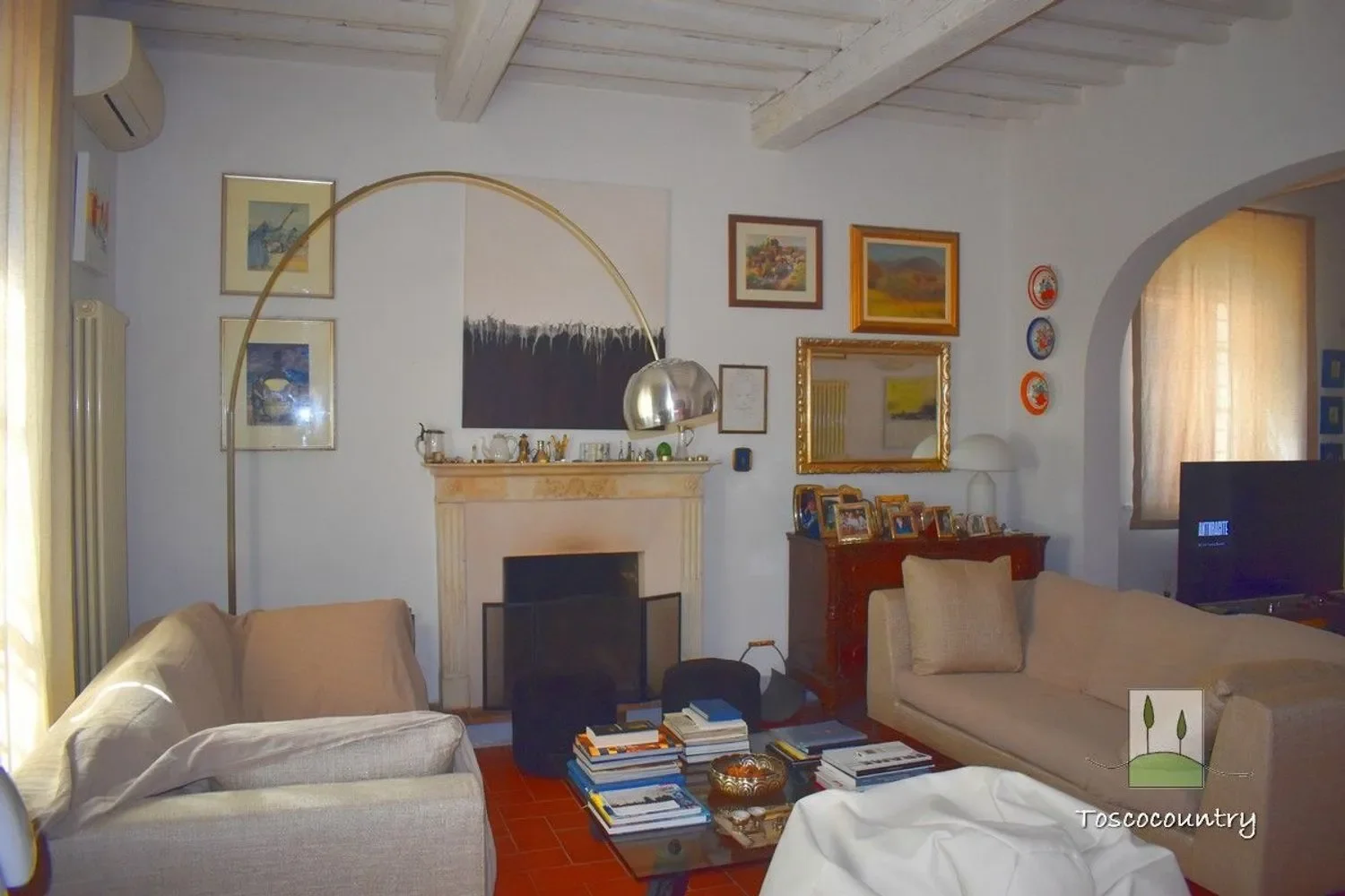 Gallery photo 6