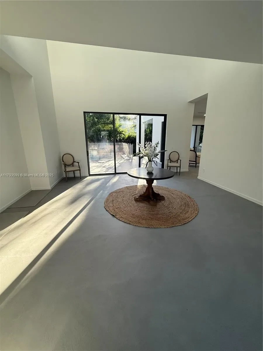 2730 SW 17th Ave, Miami, Florida, United States. - Photo 29