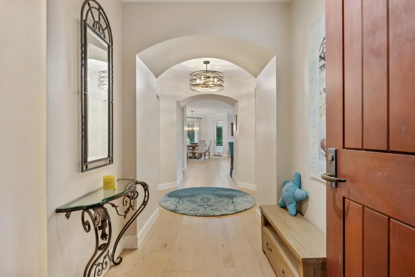 1040 Genter Street, San Diego, California, United States. - Photo 2