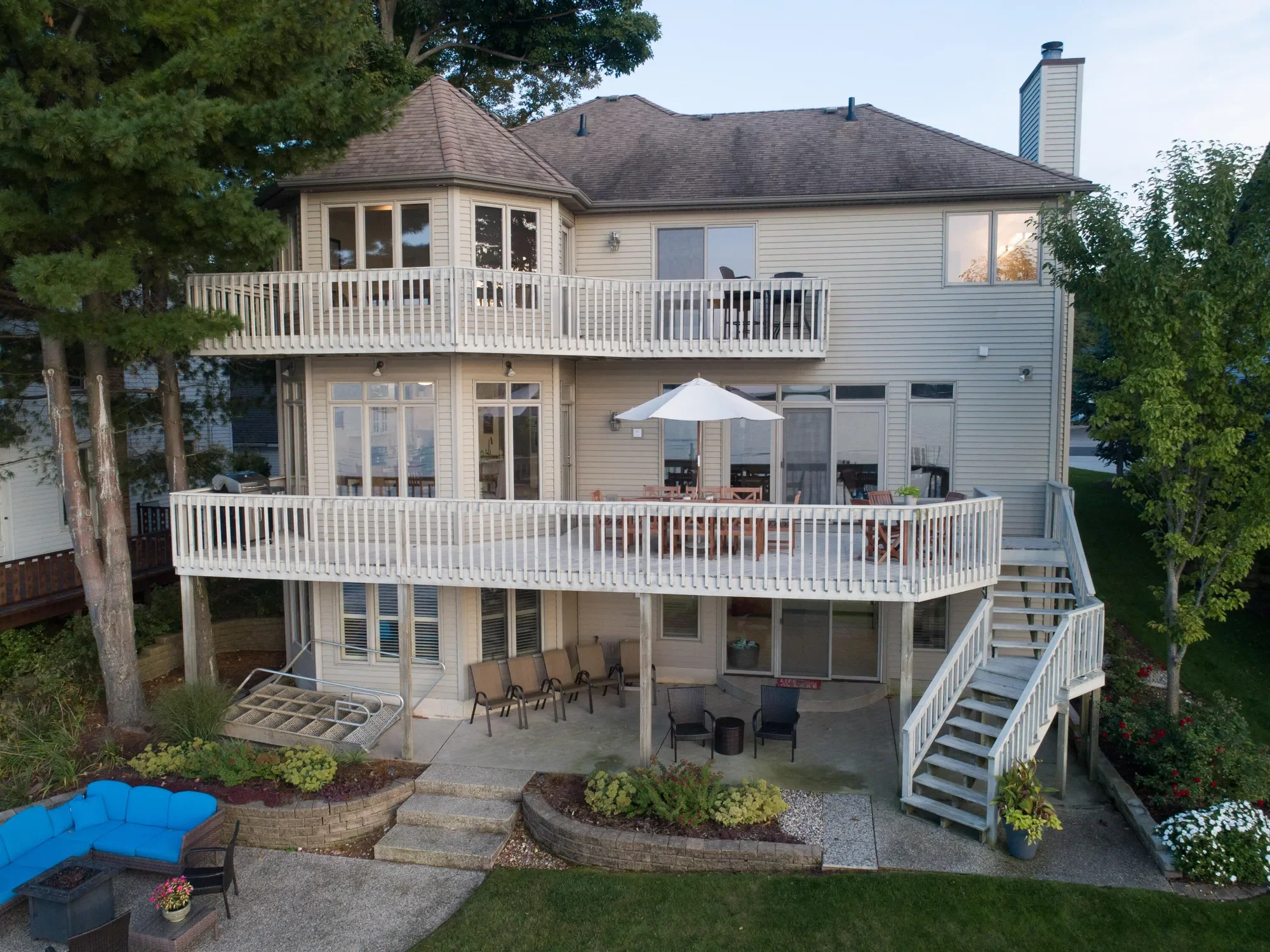 1761 South Shore Drive, Holland, MI 49423, Holland, Michigan, United States. - Photo 55