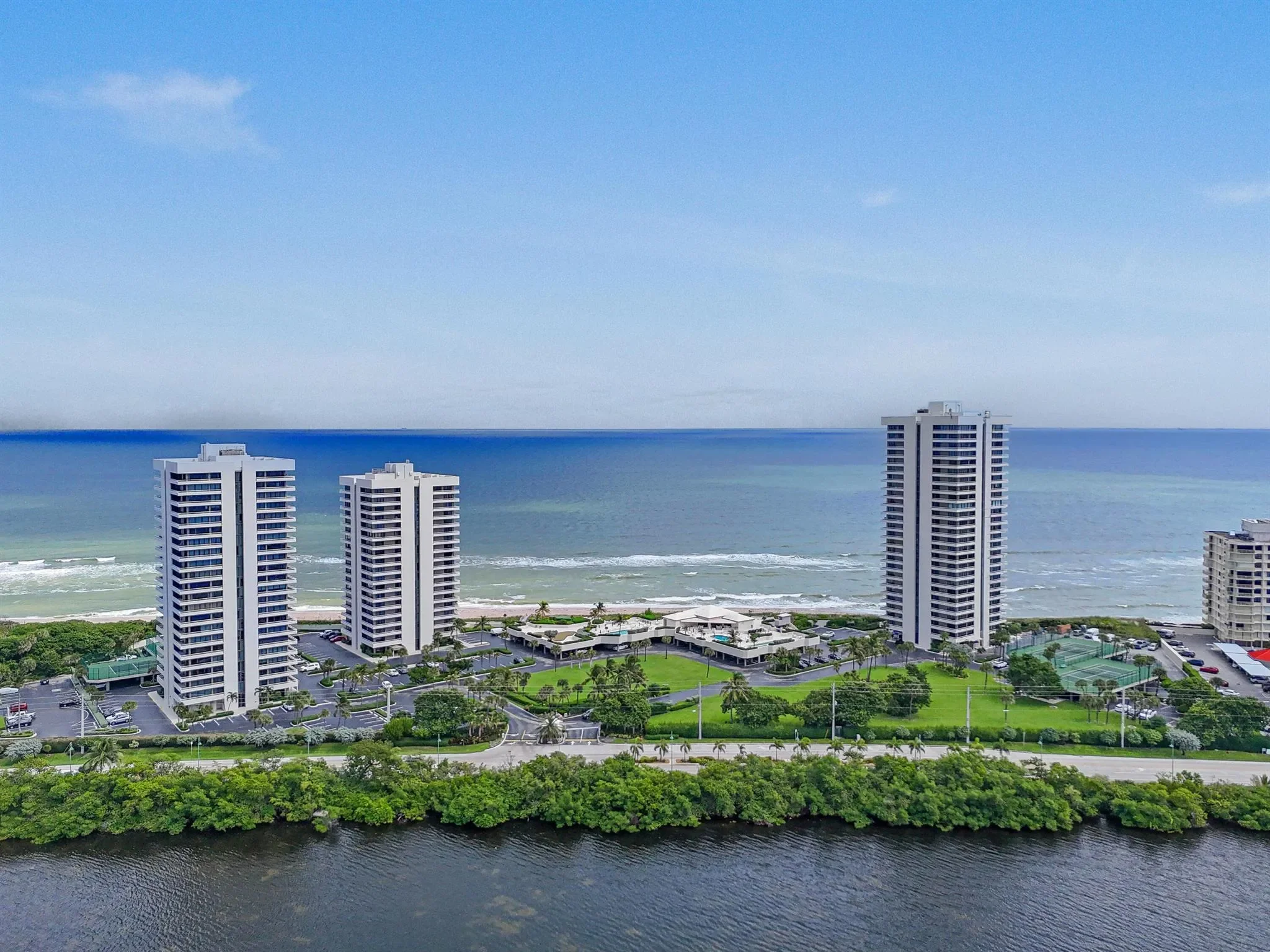5510 N Ocean Drive 17b, Riviera Beach, Florida, United States. - Photo 34