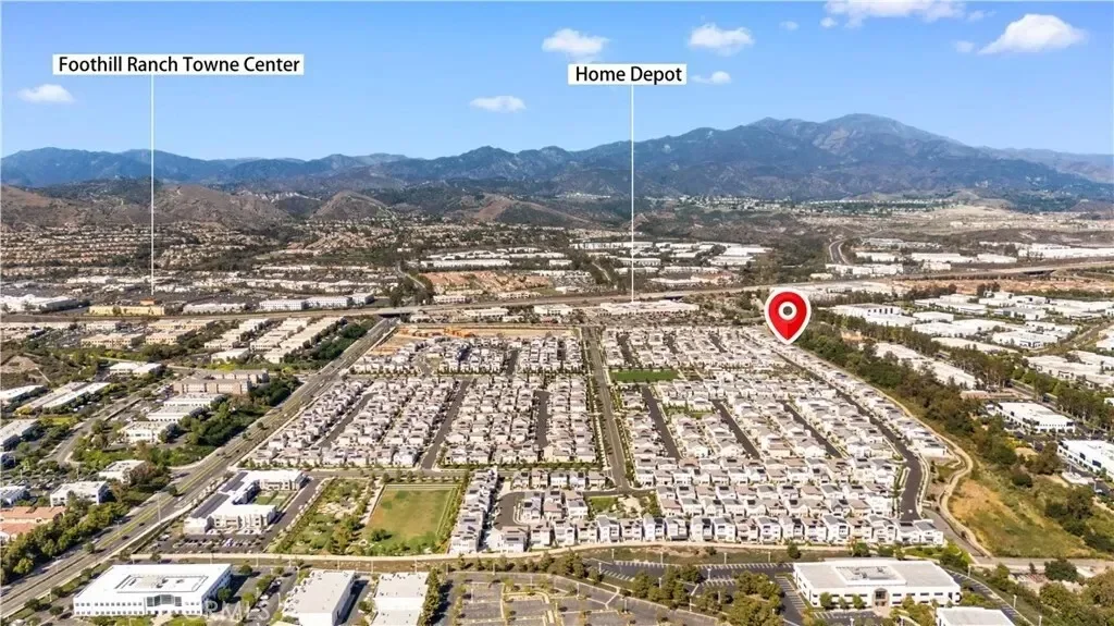 360 Riverbend, Lake Forest, California, United States. - Photo 50