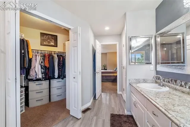 286 Luxury Lane, Colorado Springs, Colorado, United States. - Photo 28