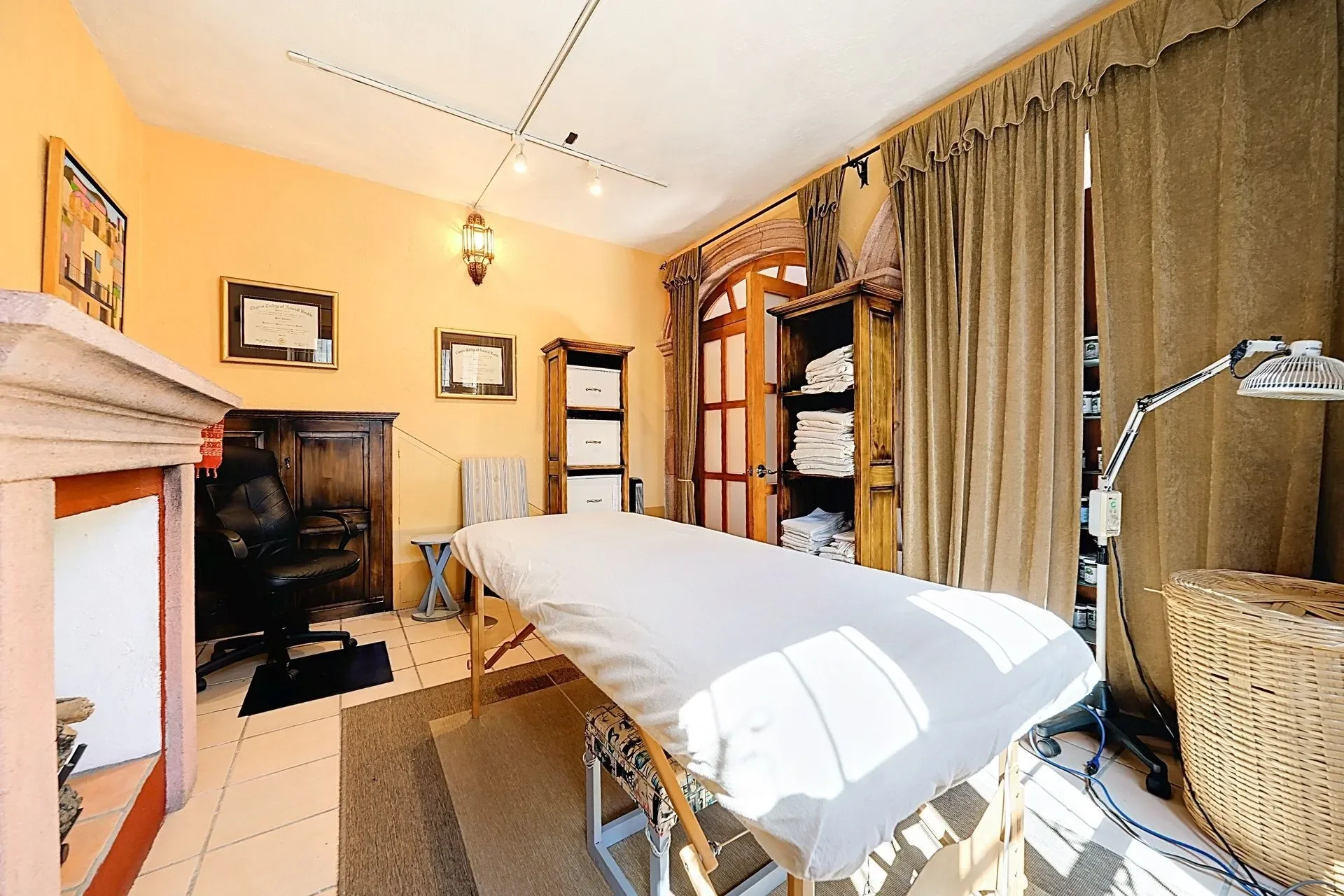 Gallery photo 3