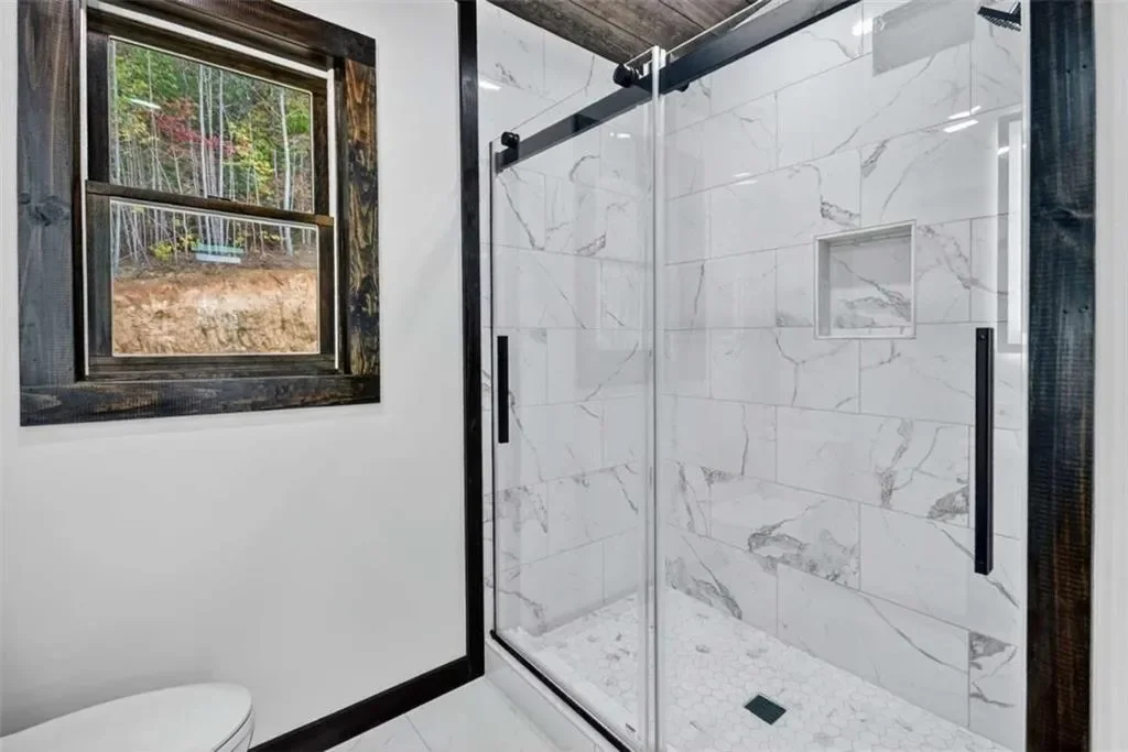 123 Ridgeline Drive, Turtletown, United States. - Photo 9