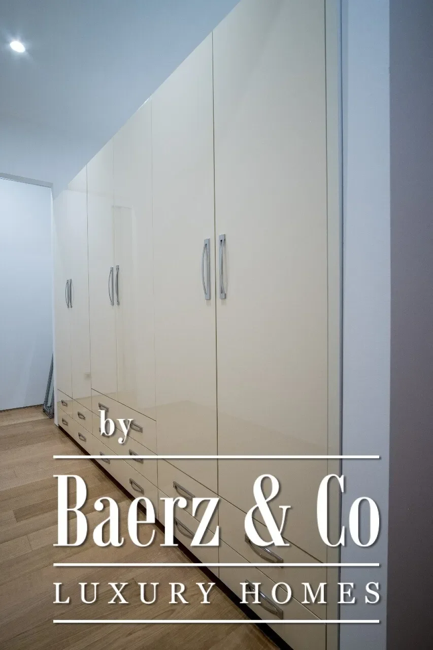 Luxury Apartment in a 5* Hotel in Budva near the Sea