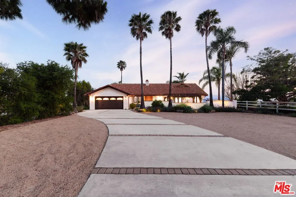 29660 Harvester Road, Malibu, California, United States. - Photo 9