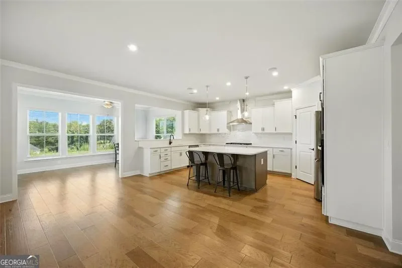 Gallery photo 2