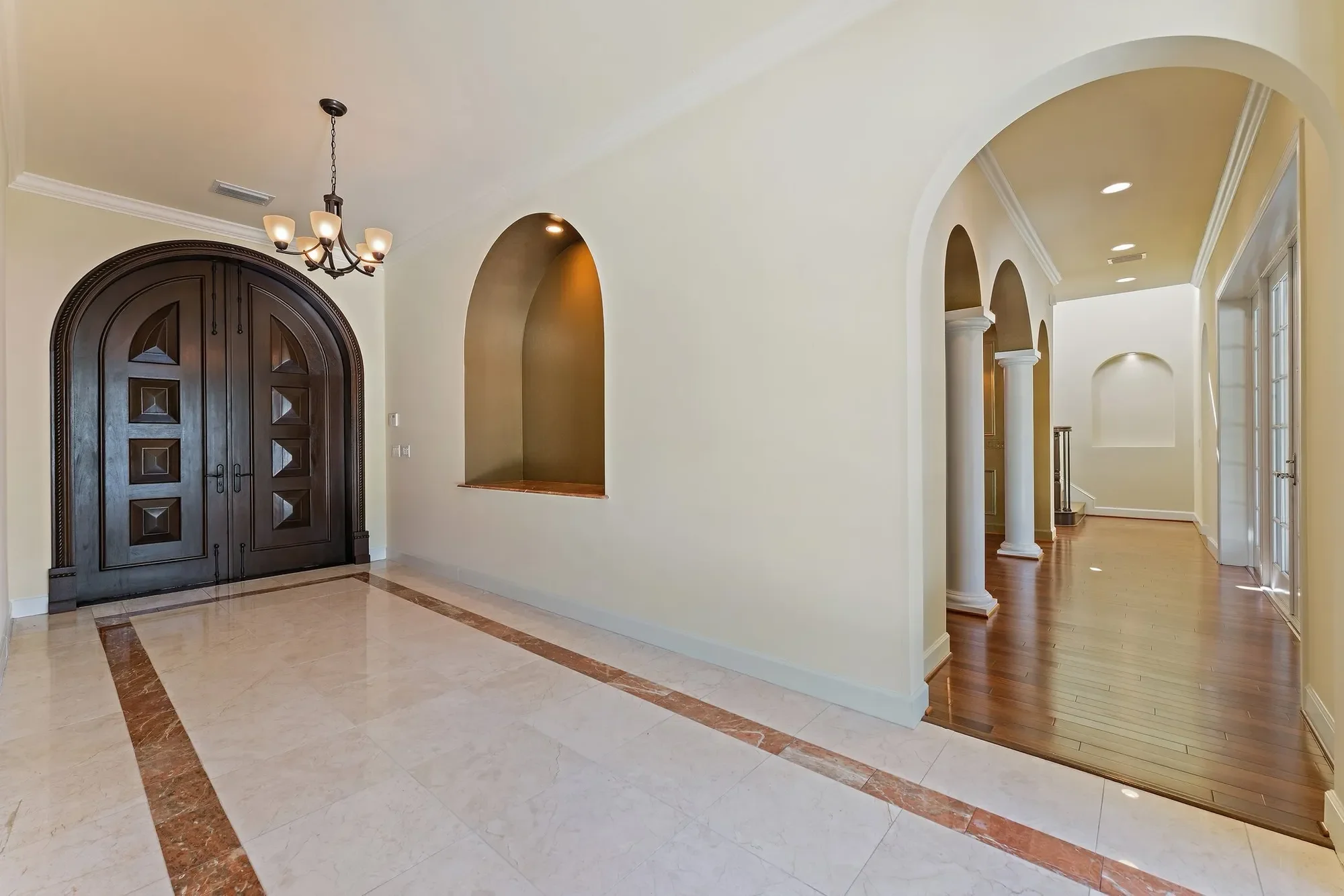 Gallery photo 3