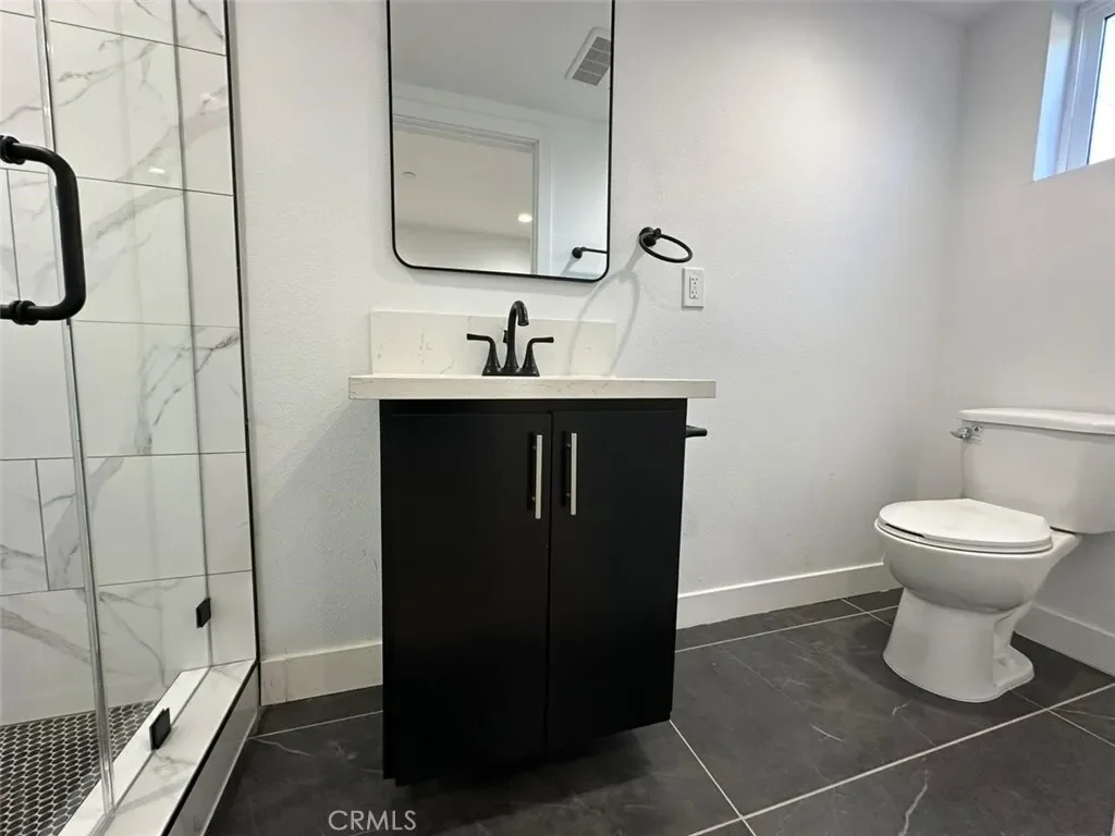 235 E 29th Street, LOS ANGELES, CA 90011, Los Angeles, California, United States. - Photo 34