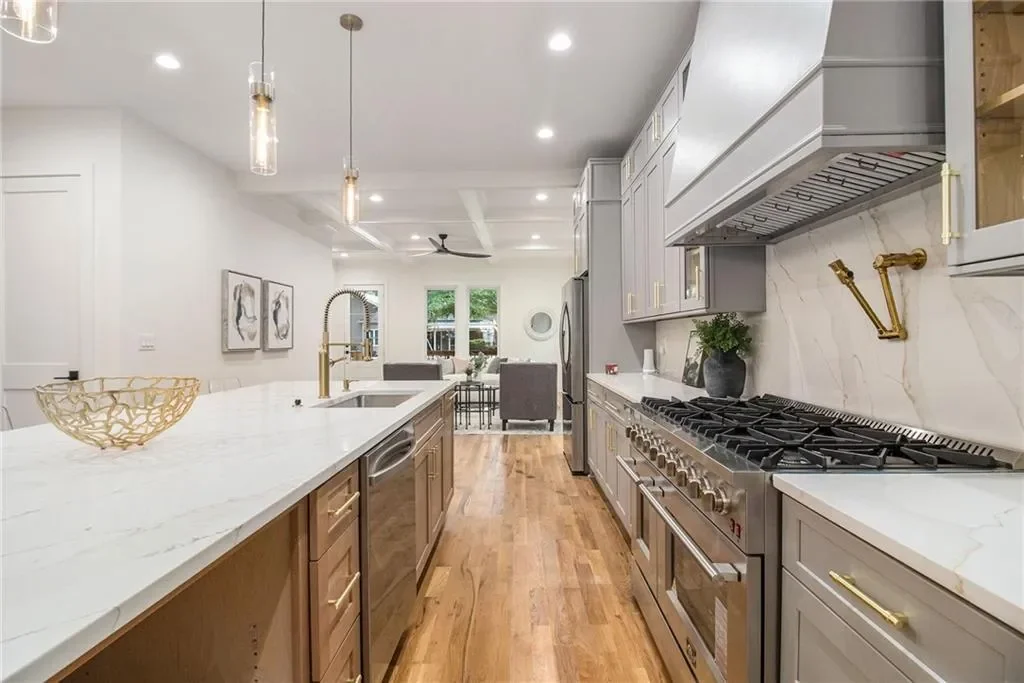 2018 Presley Way NE, Atlanta, Georgia, United States. - Photo 33