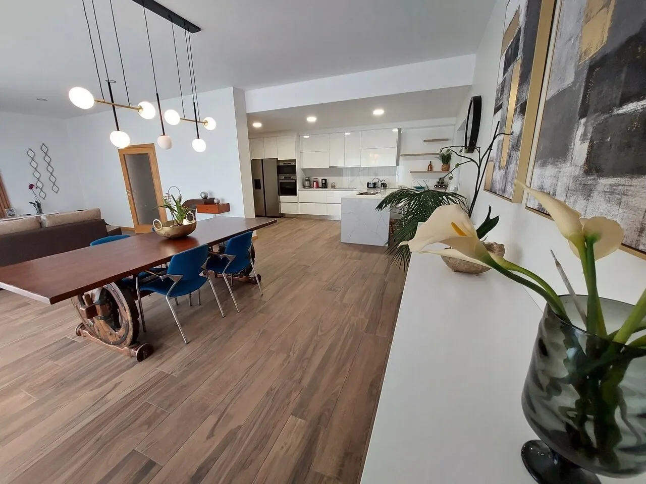 Gallery photo 8