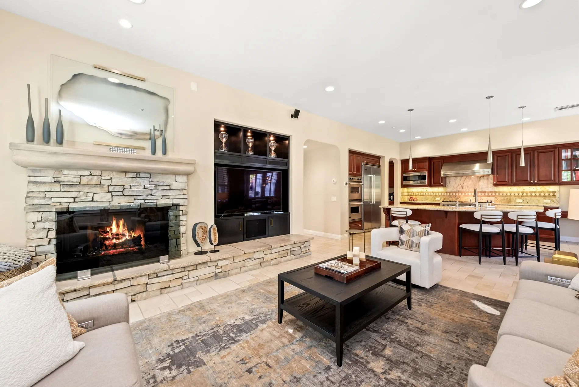 1008 N Country Club Drive, Simi Valley, CA 93065, Simi Valley, California, United States. - Photo 17