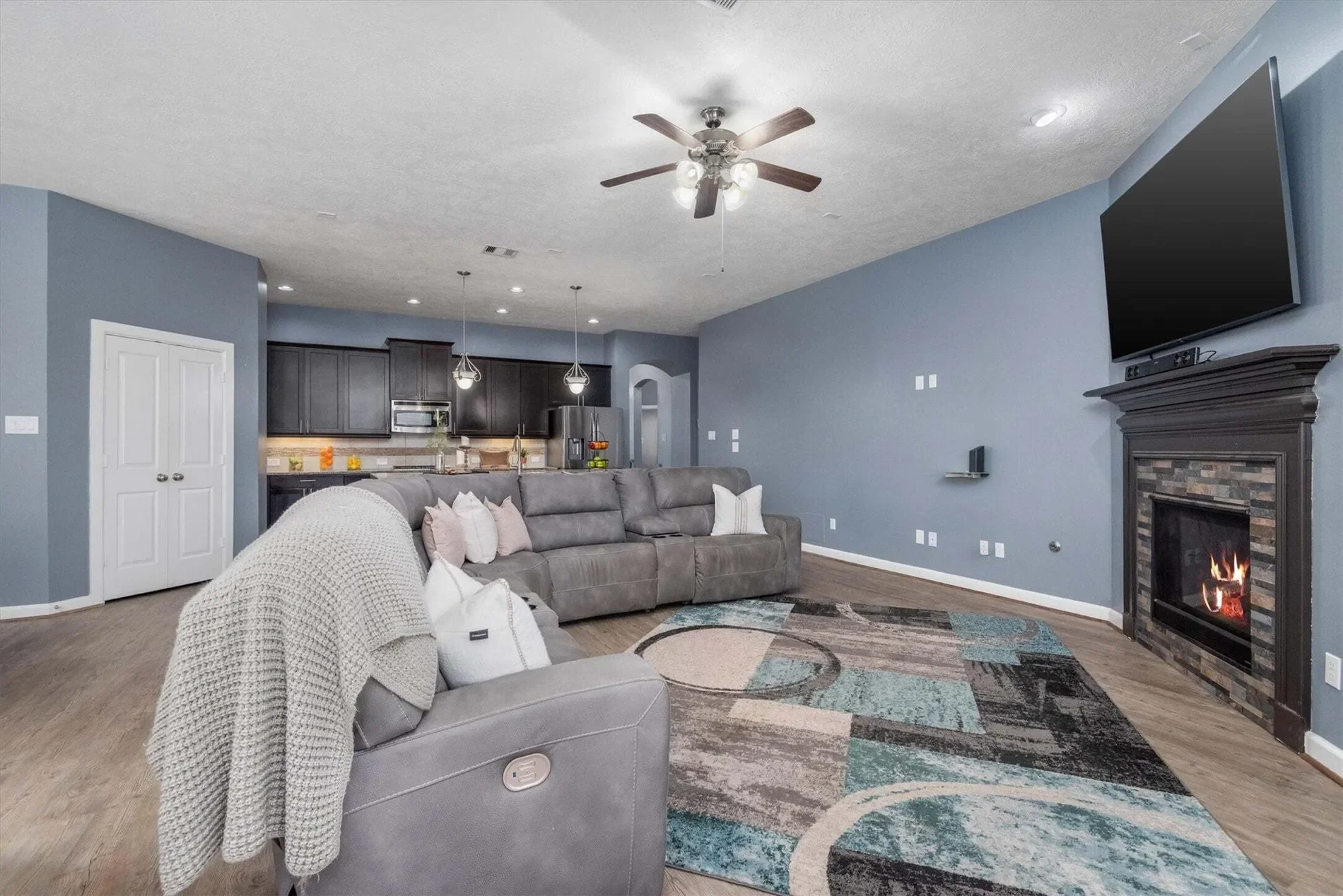 Gallery photo 9