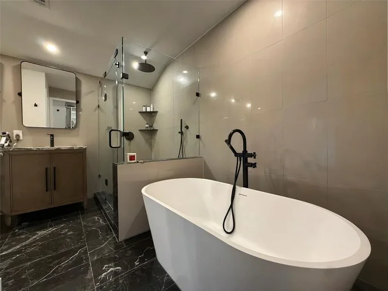 6522 Ridgeview Circle, Dallas, Texas, United States. - Photo 14