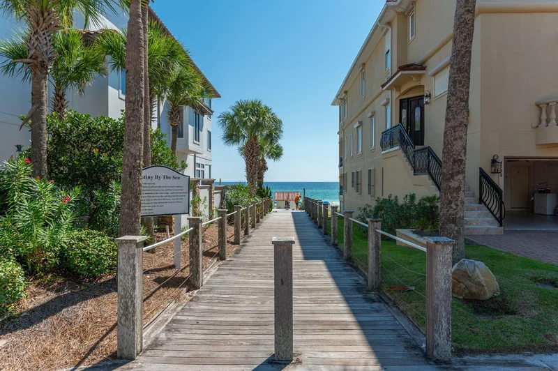 Destin, Florida, United States. - Photo 43