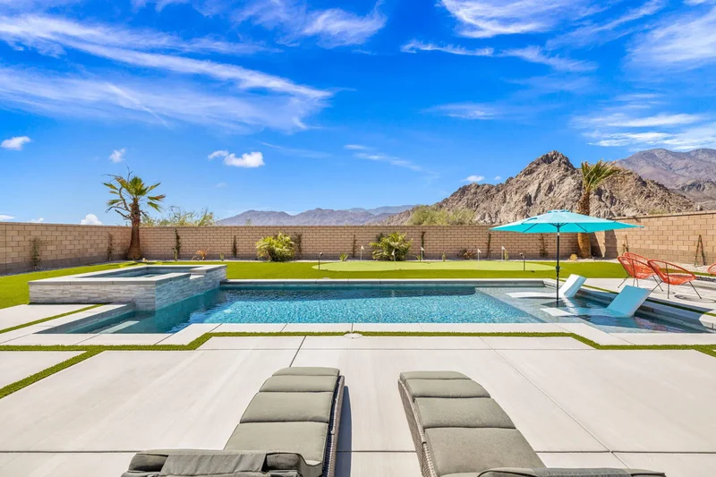 Single Family Residence in La Quinta