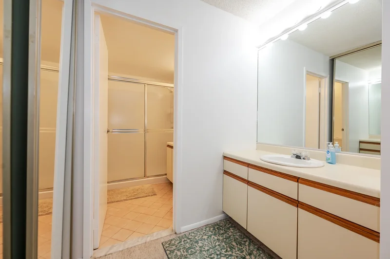 730 W Broadway Unit# 2J, Long Beach, NY 11561, Long Beach, New York, United States. - Photo 11