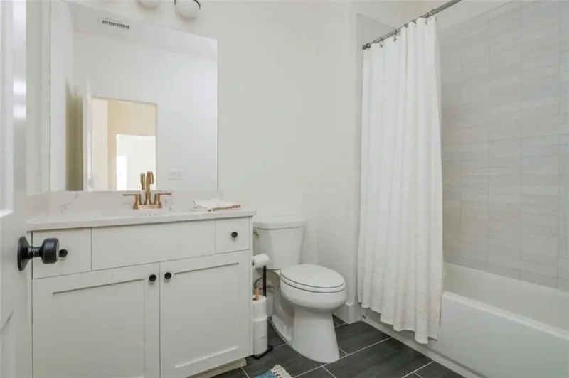 120 Emerson Court, Roswell, Georgia, United States. - Photo 37
