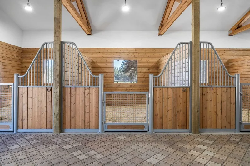 19375 Dayton Road , Bend, OR 97703, Bend, Oregon, United States. - Photo 42