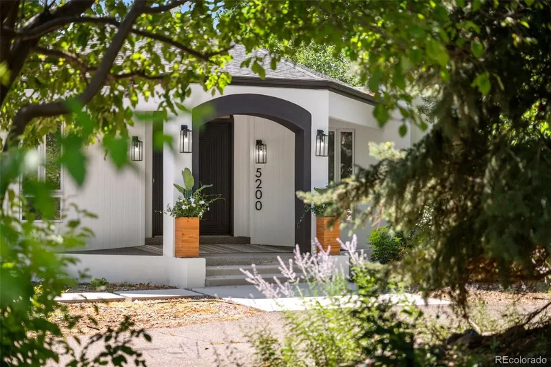 Single Family Residence in Littleton