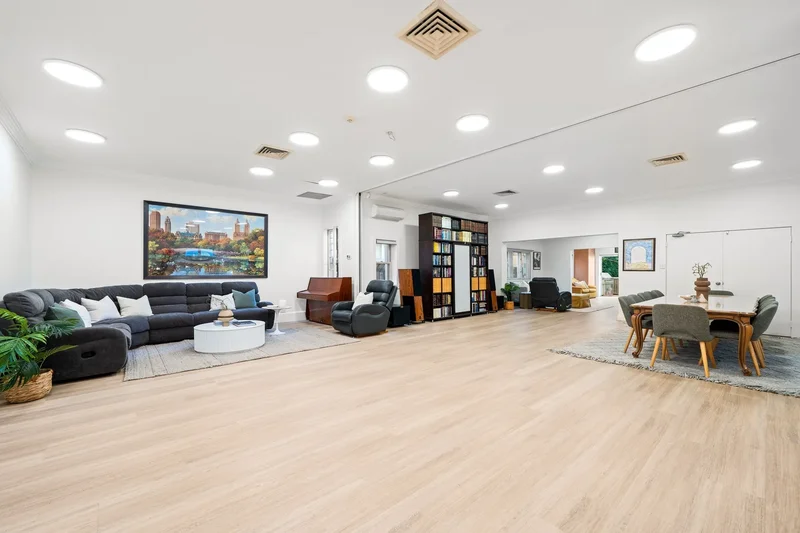 56 Warners Avenue, North Bondi, NSW, Bondi Beach, New South Wales, Australia. - Photo 3